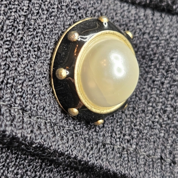 St. John Collection Knit Wool Blend Blazer Black Large Pearl Buttons Size 4 - Picture 5 of 12